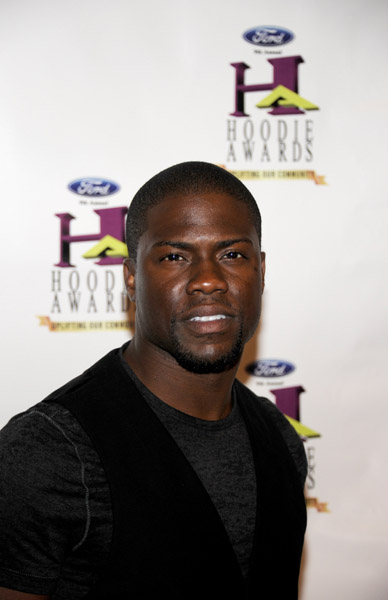 Kevin hart at the ford hoodie awards #9