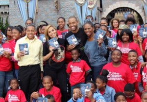 Terrence J Treats 100 Single Moms To Disneyland In Celebration Of New Book!